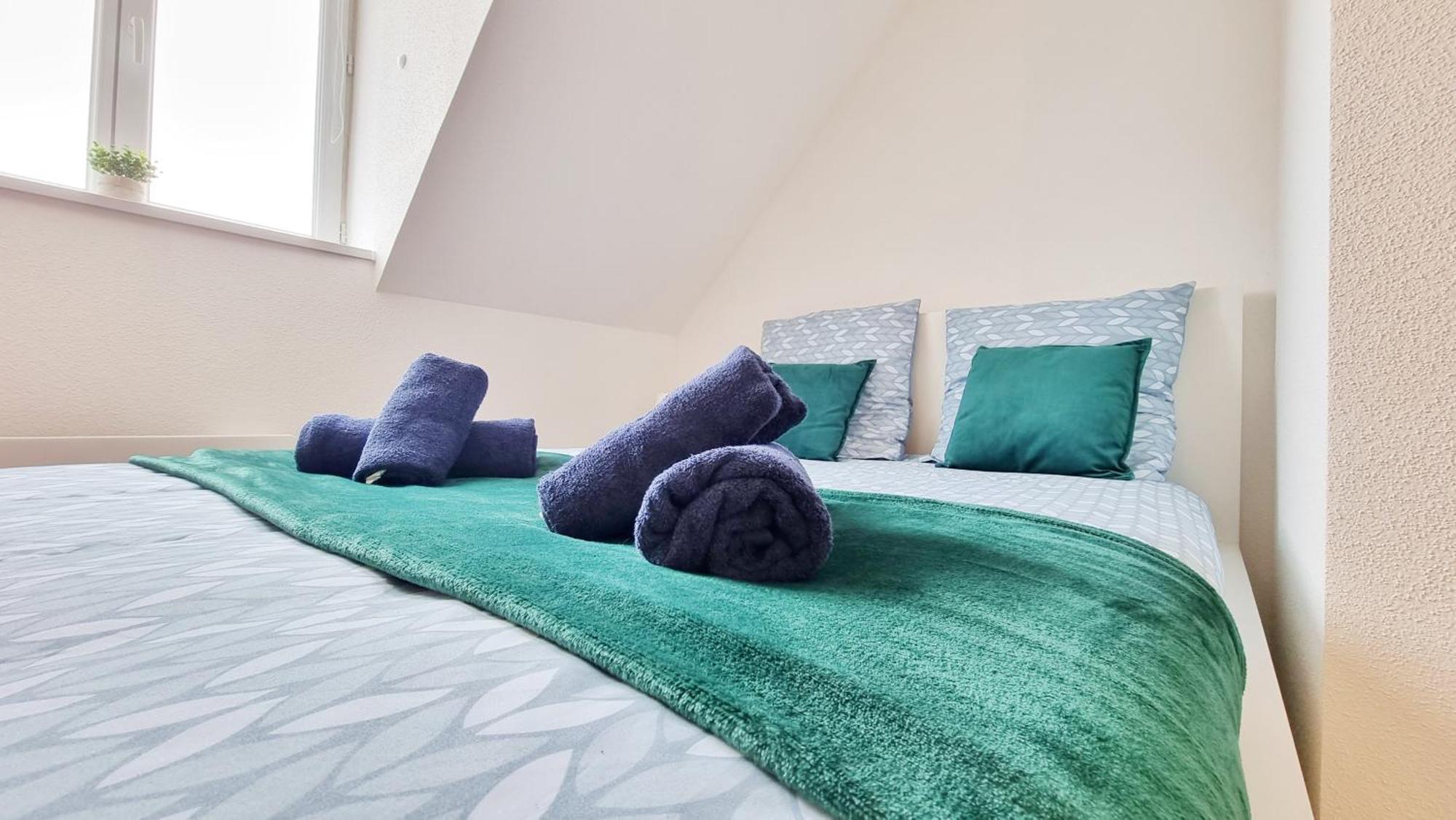 Le Triplex - 5 Chambres - 10 Pers- Fibre - Relax Bnb Mulhouse Exterior foto